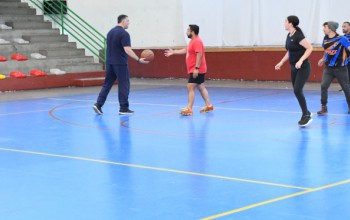 FORMAMOS A JÓVENES Y MUJERES COMO ÁRBITROS