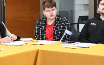 MESA ABORDA PROTOCOLO POR EXTRAVÍO DE PERSONAS MAYORES