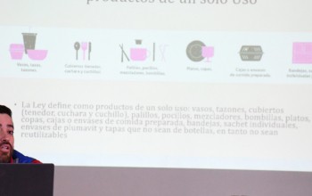 MEDIO AMBIENTE EFECTUÓ CHARLA SOBRE PLÁSTICOS DE UN SOLO USO