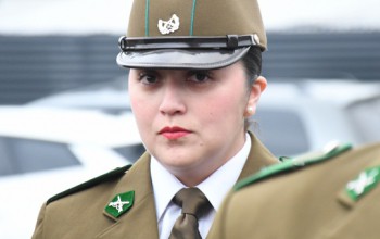 RECONOCIMOS VALIOSA LABOR DE CARABINEROS EN ACTO MUNICIPAL